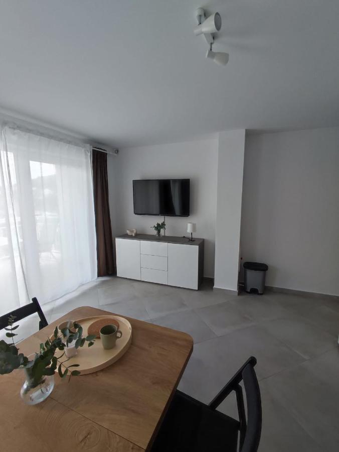 Apartmani Rak Ražanj Exteriör bild